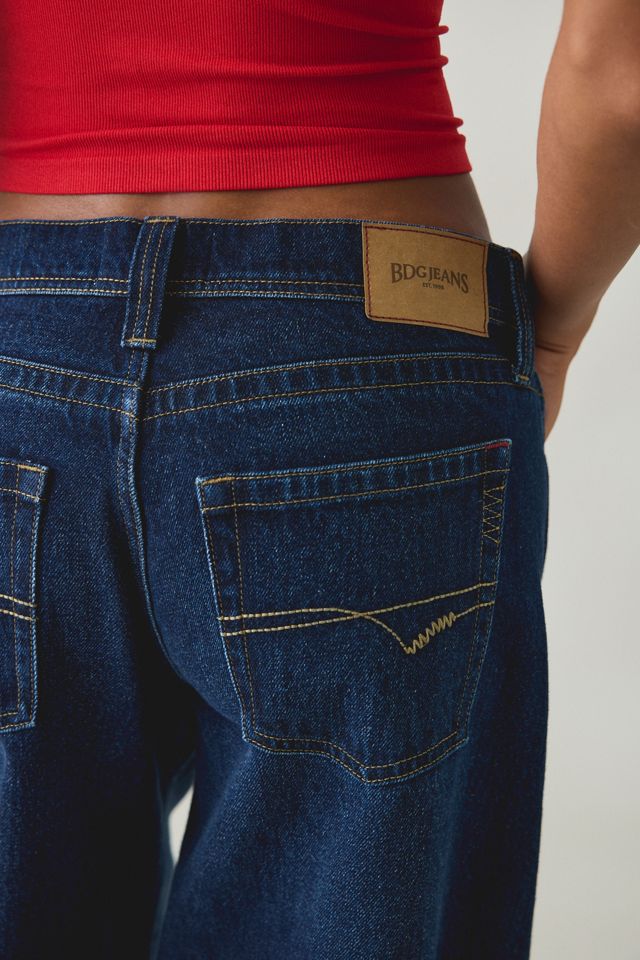 BDG Women's Kayla Cocoon Low-Rise Baggy Barrel Jeans