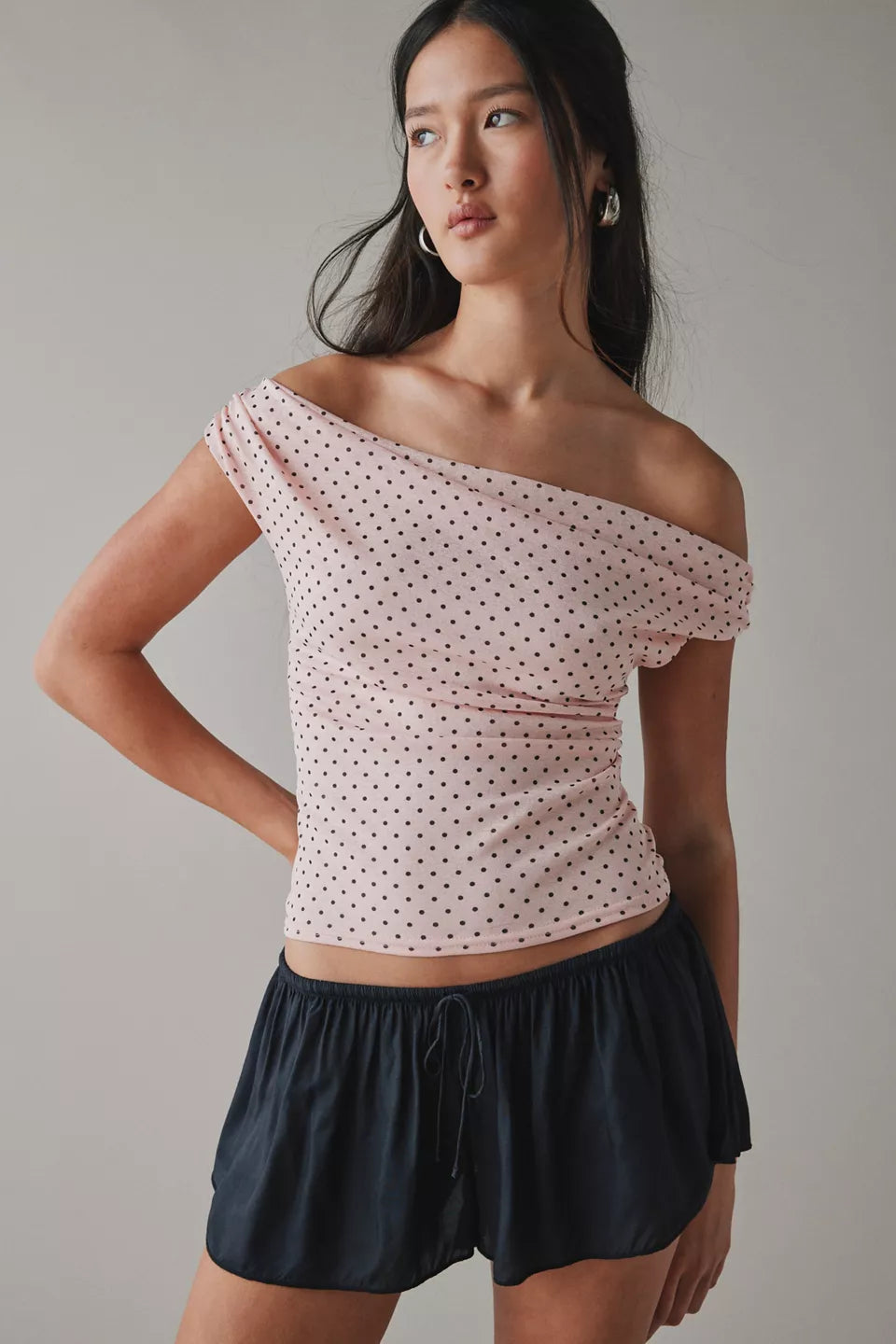 Women's Fia Off-The-Shoulder Crop Top