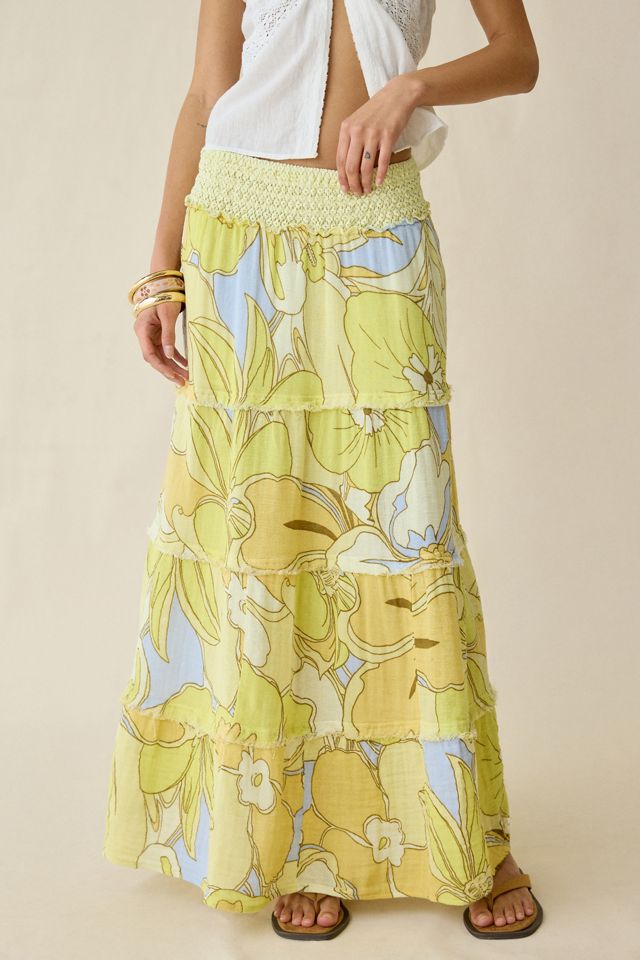 Kimchi Blue Women's On My Mind Smocked Waist Tiered Maxi Skirt