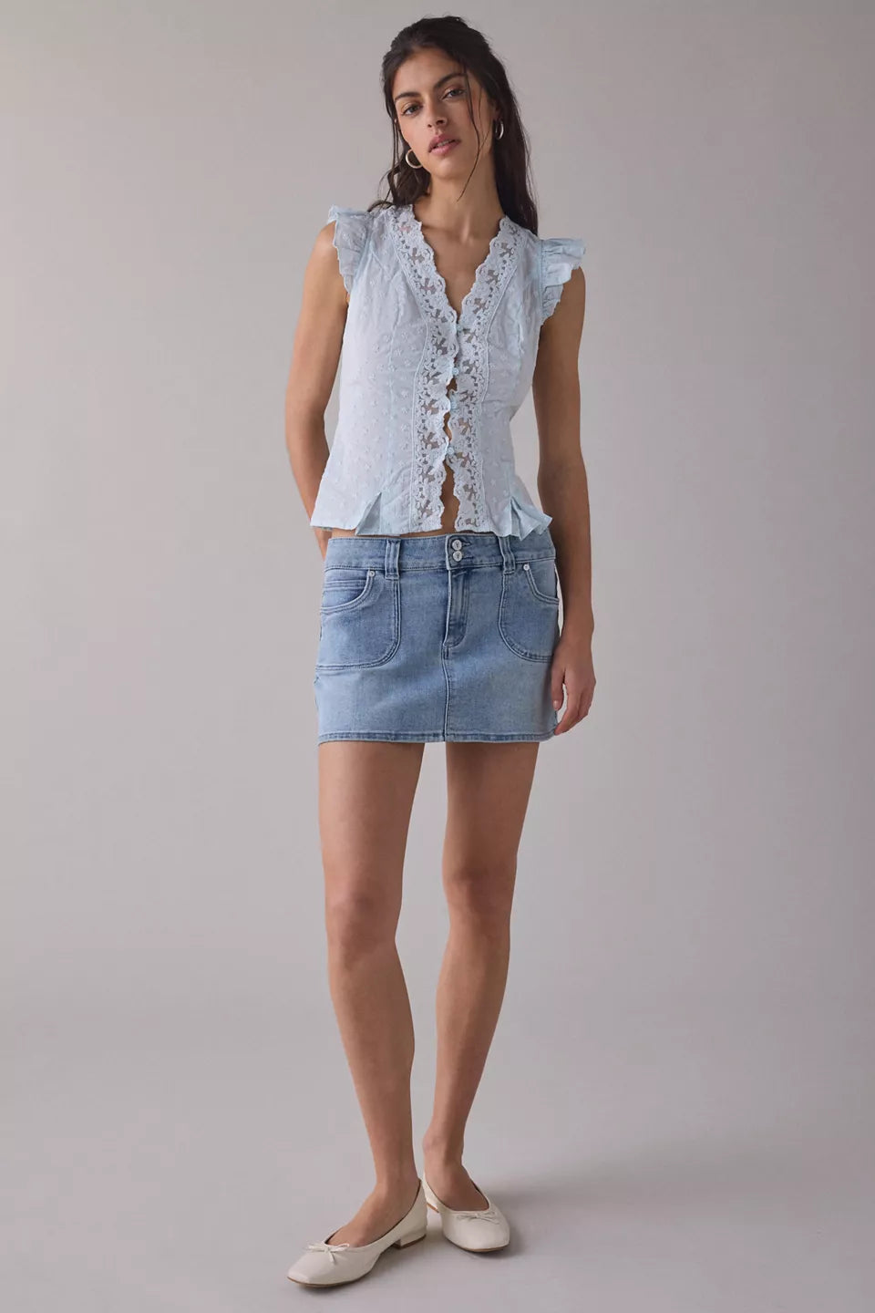 Kimchi Blue Women's Aurelia Lace Trim Flutter Sleeve Blouse