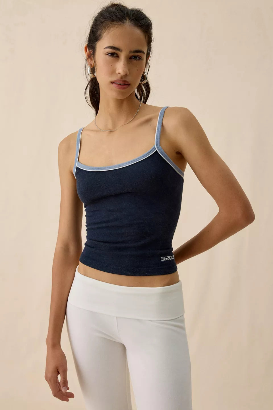 iets frans… Women's Nora Piped Cropped Cami