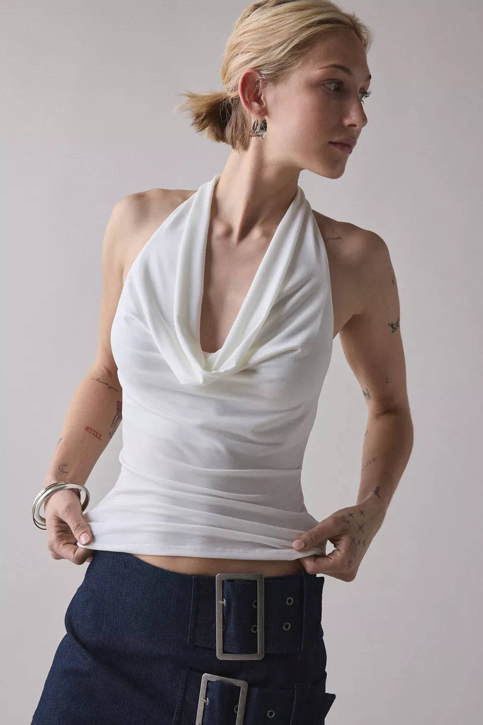 Silence + Noise Women's Coyote Cowl Neck Halter Top