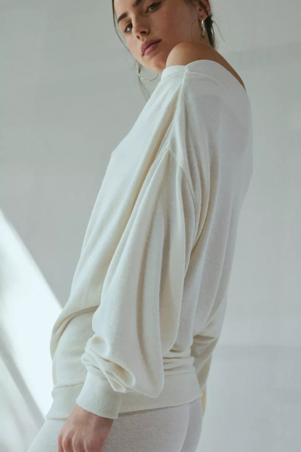 Women's Clarity Cozy Knit Off-The-Shoulder Top