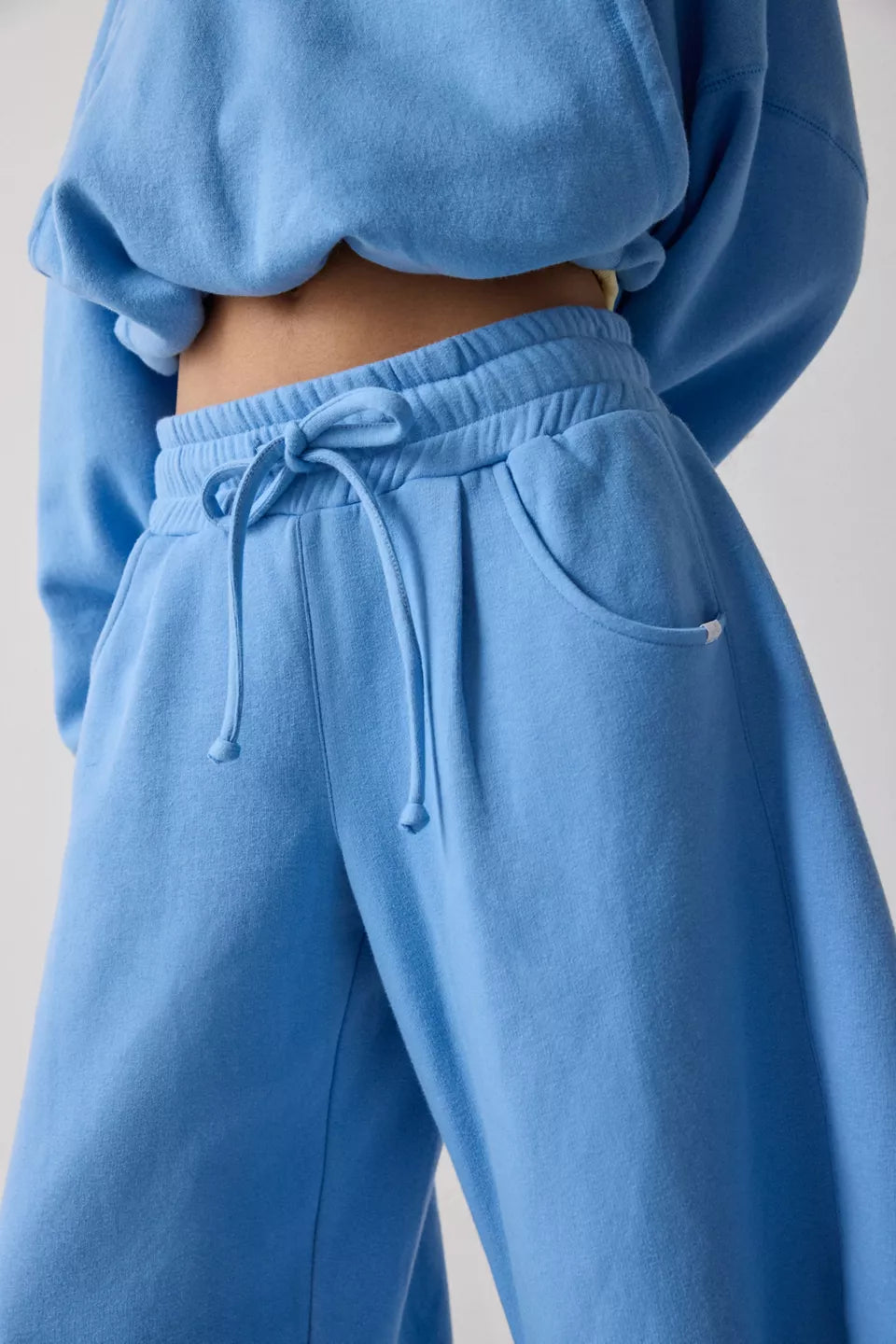 Women's Essential Barrel Leg Full Length Sweatpants
