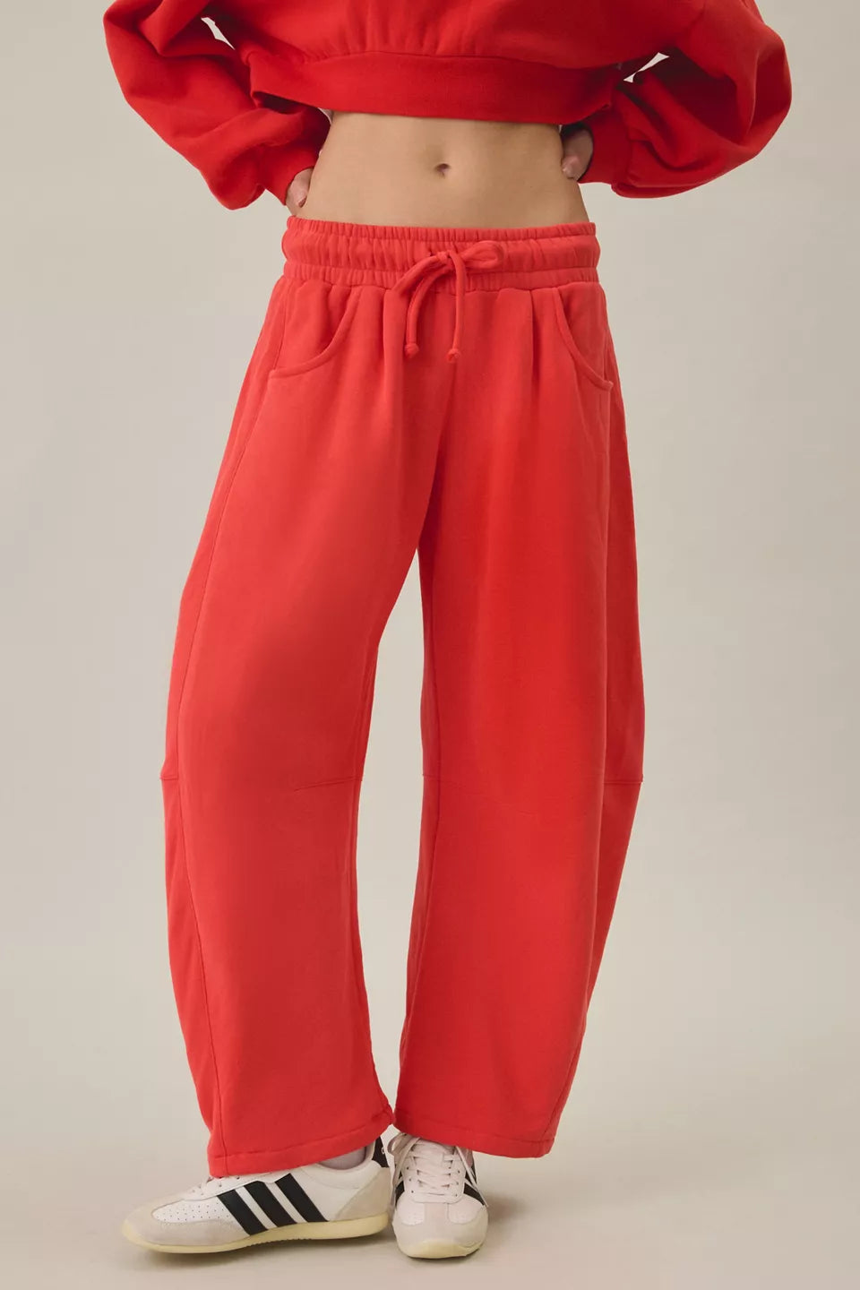 Women's Essential Barrel Leg Full Length Sweatpants
