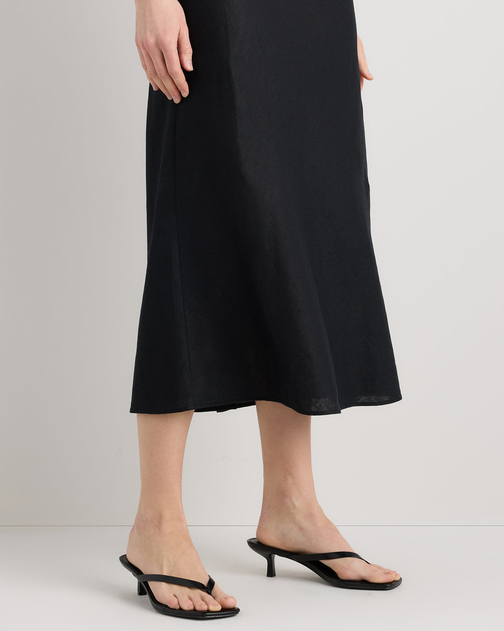 Quince Women's 100% European Linen Midi Slip Skirt