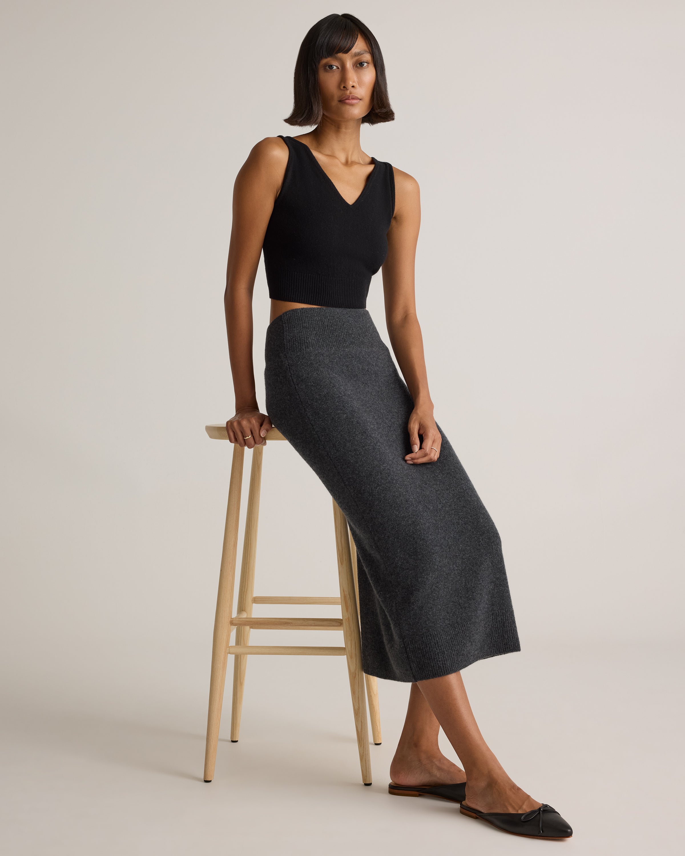 Quince Women's 100% Grade A Mongolian Cashmere Fitted Midi Skirt